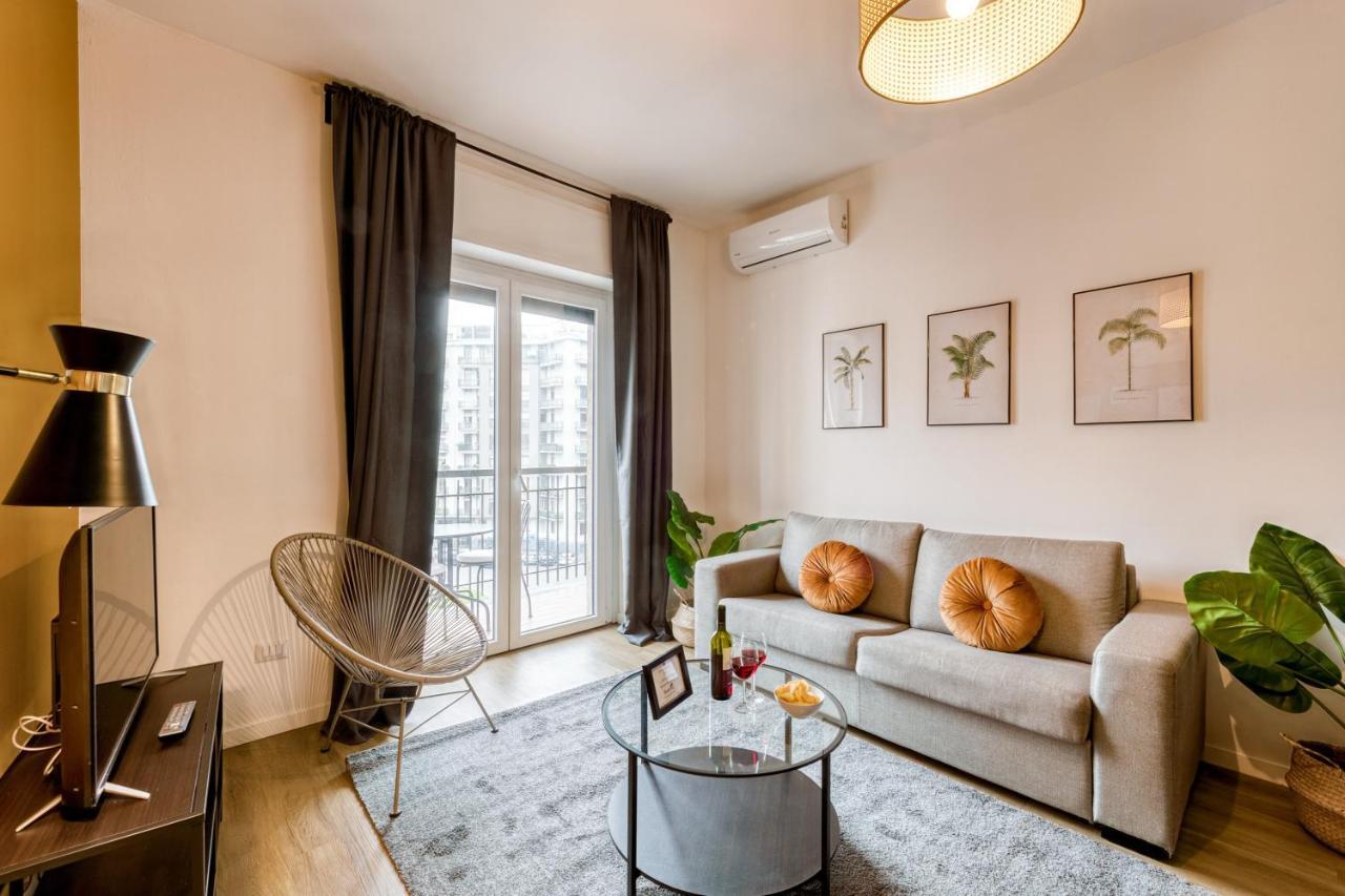 Sweett - Solari Lägenhet Milano Exteriör bild