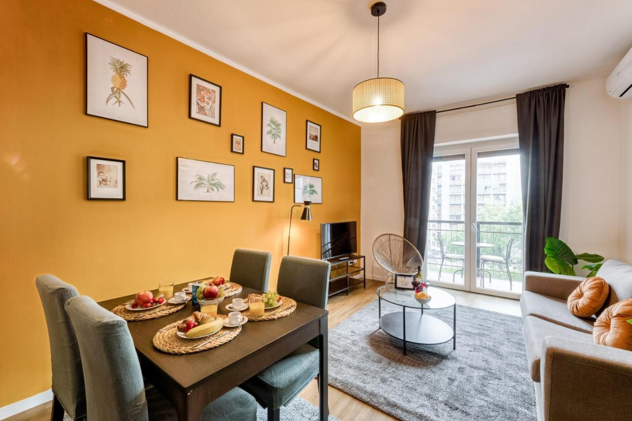 Sweett - Solari Lägenhet Milano Exteriör bild